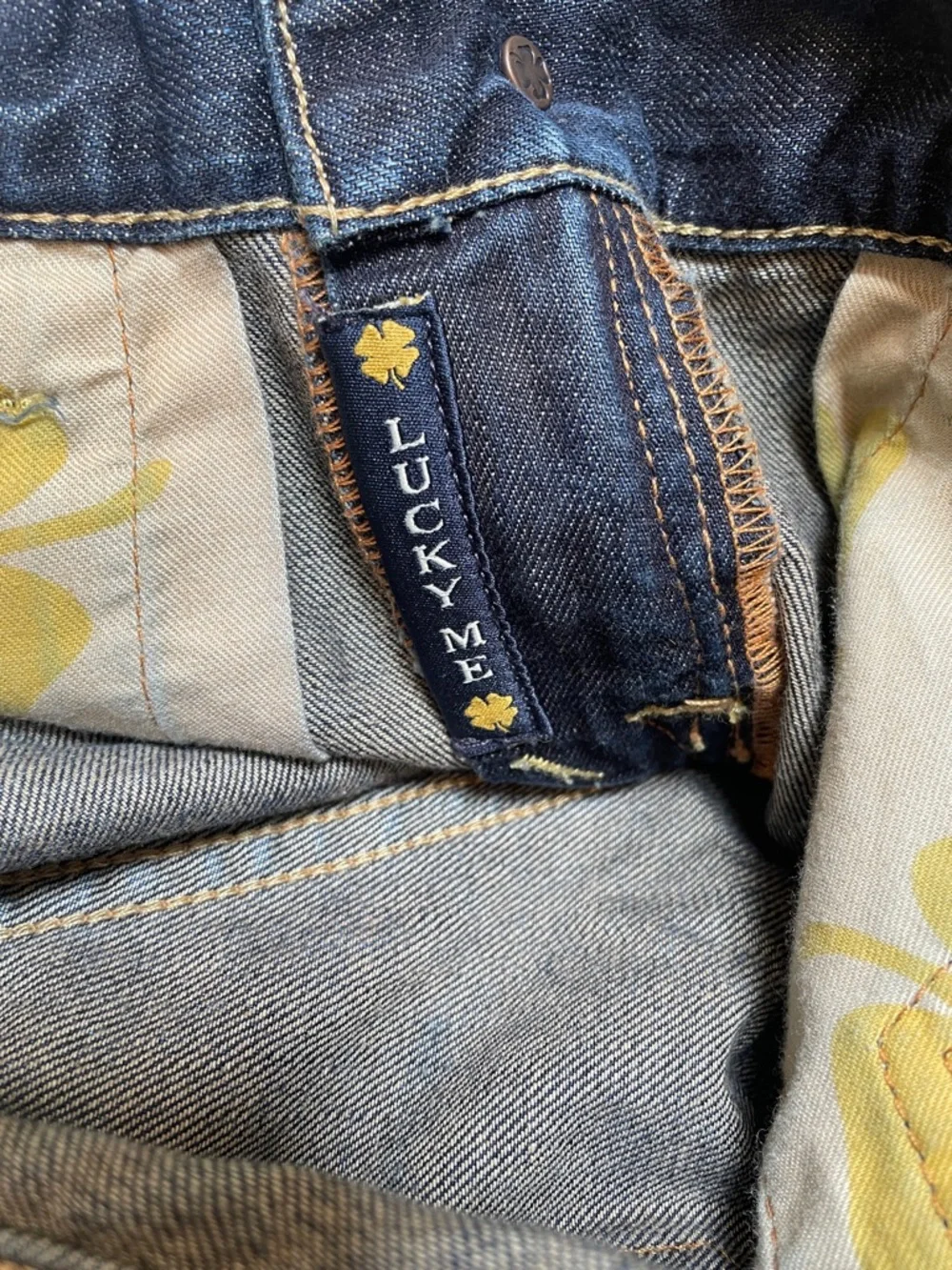 Lucky Brand Riley Short - Picture 9 of 9